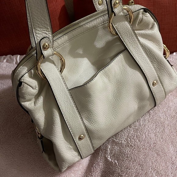 Michael Kors Cream Bag - Picture 4 of 7